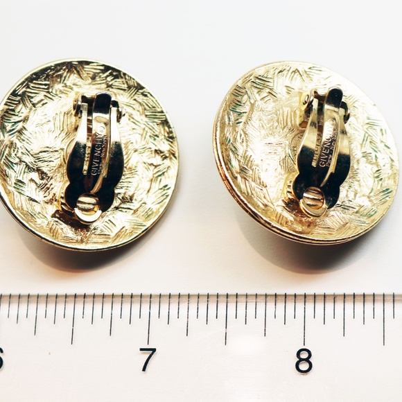 GIVENCHY VINTAGE 1980s Logo Pearl Earrings - Picture 8 of 16